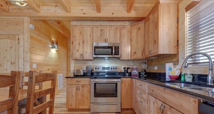 Lover's Hideaway by Jackson Mountain Rentals