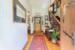 Interior - Luxury and Old World Charm in Historic Midtown (Memphis)