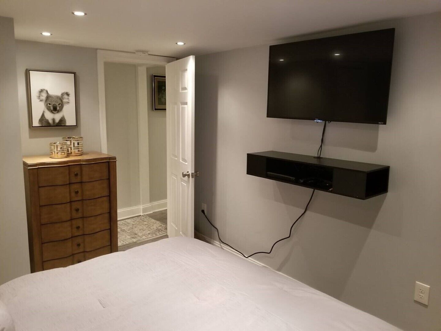 Adorable and blocks from M&T Stadium/Camden Yards