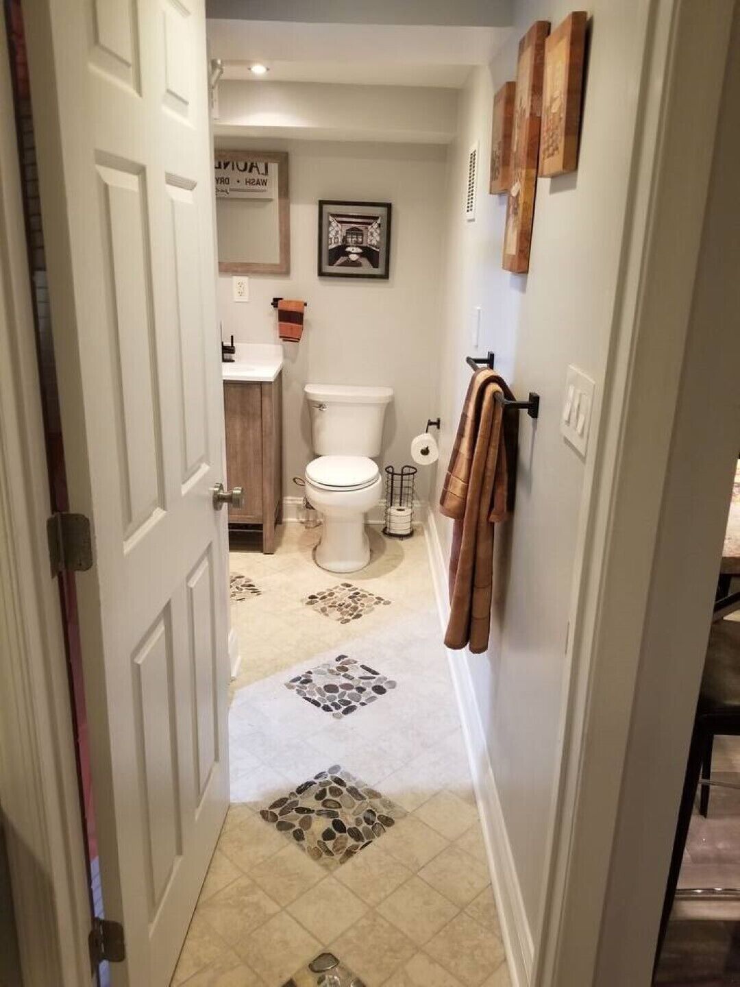 Adorable and blocks from M&T Stadium/Camden Yards