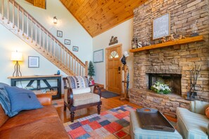 Smart TV, fireplace, DVD player, table football