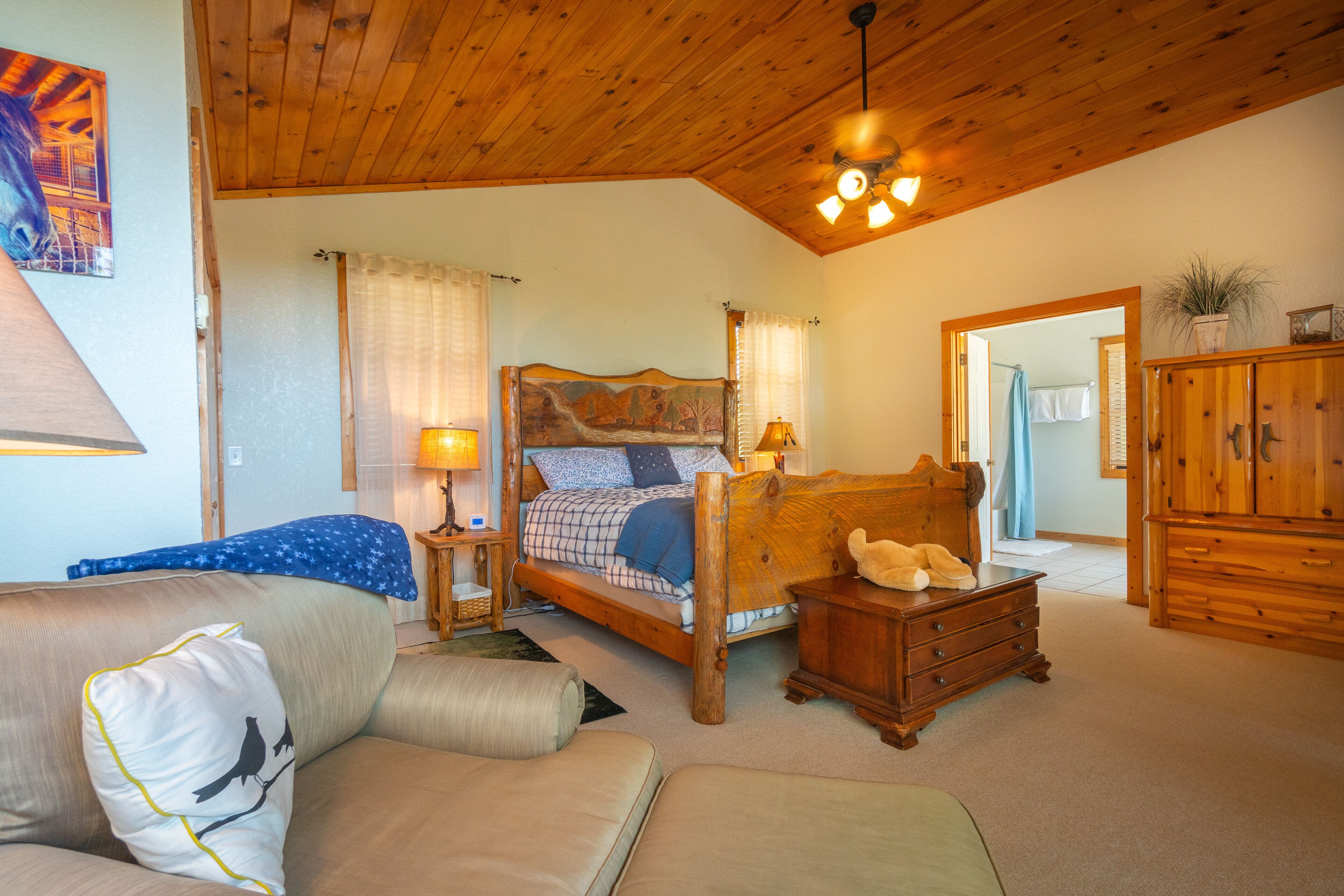 3 bedrooms, iron/ironing board, free WiFi, bed sheets