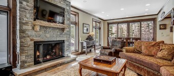🏆 East Vail Home | 4 En-Suite Bedrooms | Heated Garage | Bus to Vail Village