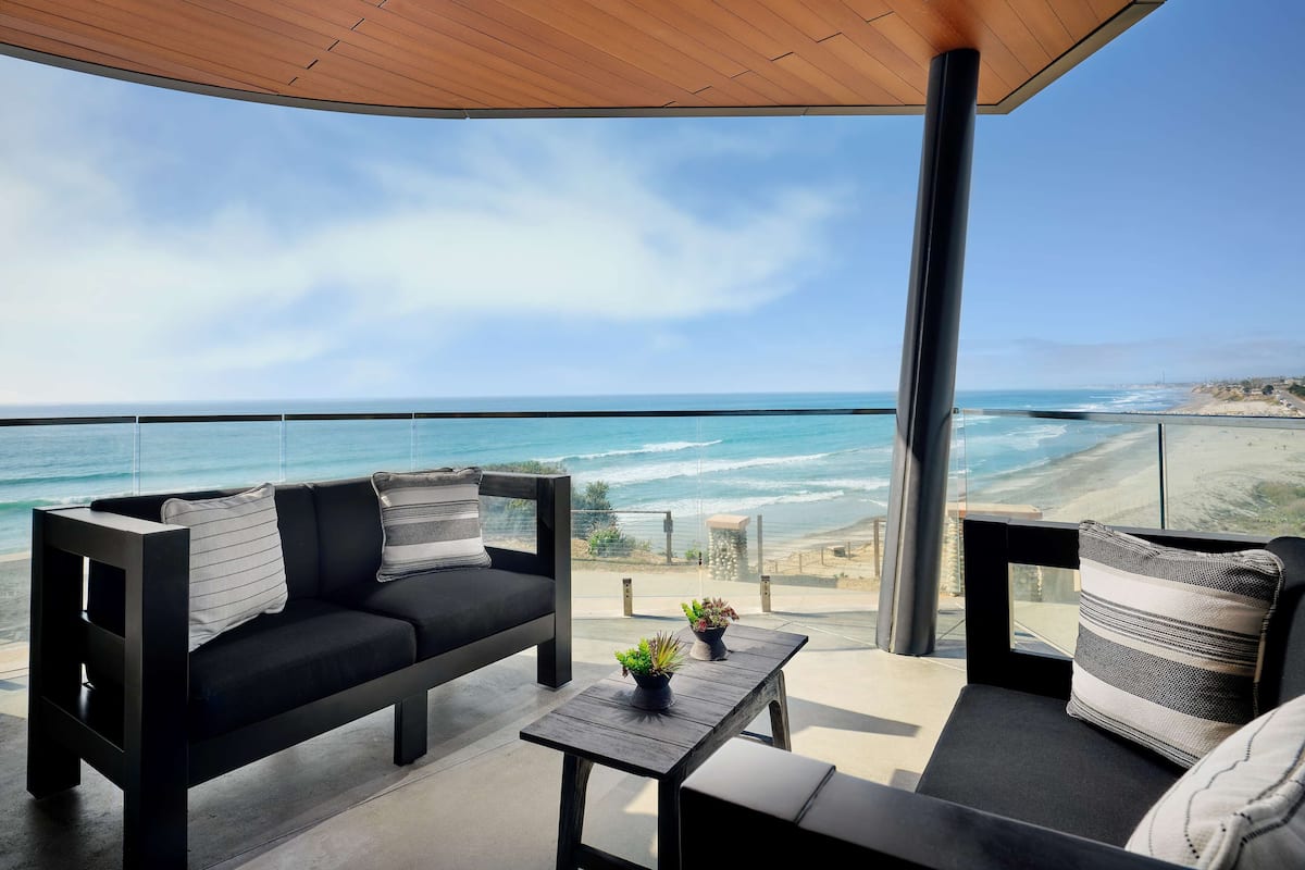 Grandview Presidential Suite | 1 bedroom, premium bedding, down comforters, pillowtop beds