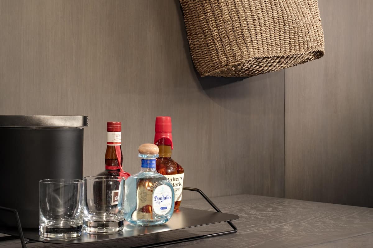 Premium bedding, down comforters, pillowtop beds, in-room safe