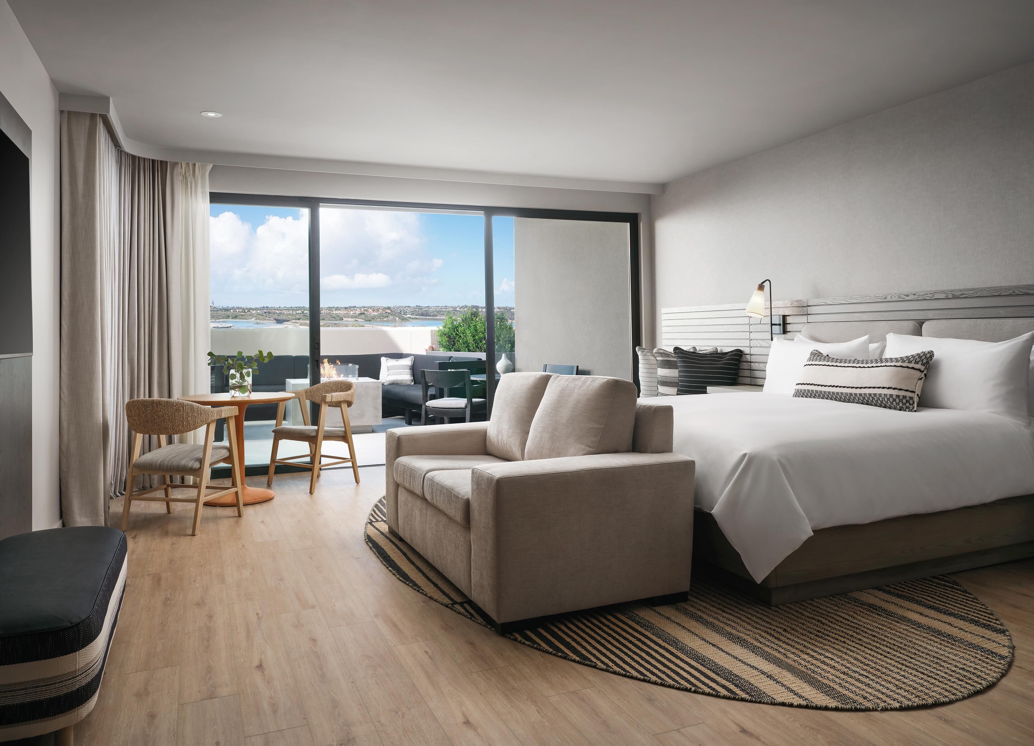 Luxe beddengoed, donsdekens, pillowtop-bedden, een kluis op de kamer