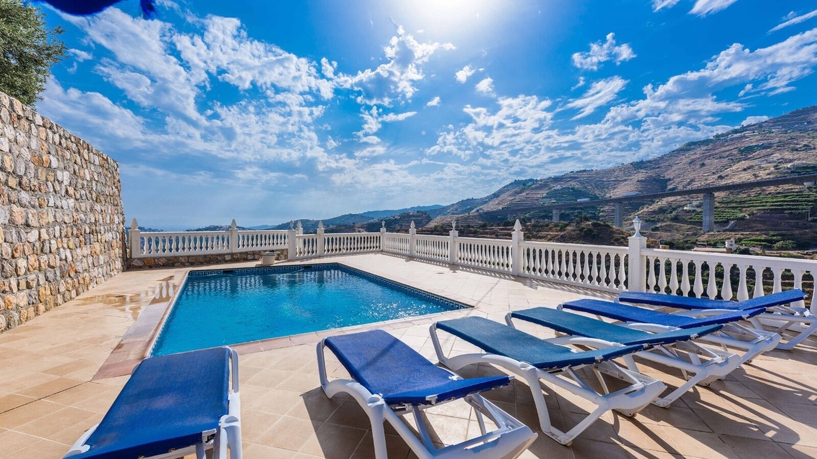 Cortijo La Golo Almuñécar by Ruralidays