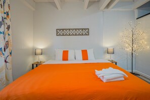 2 chambres, fer et planche à repasser, Wi-Fi, literie fournie