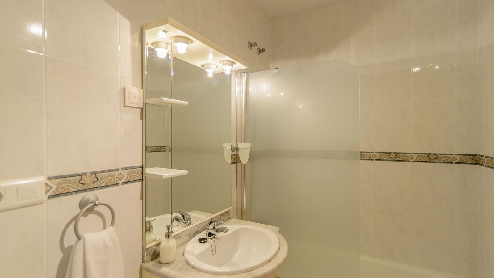 Casa Iris Viñuela by Ruralidays