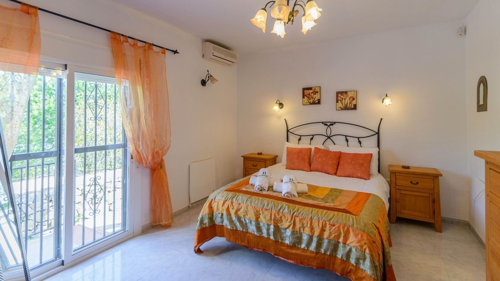 Casa Iris Viñuela by Ruralidays