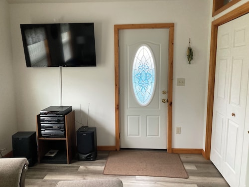The Canal View Cottage