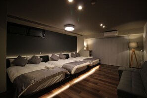 Triple Room, City Apartment, Non Smoking