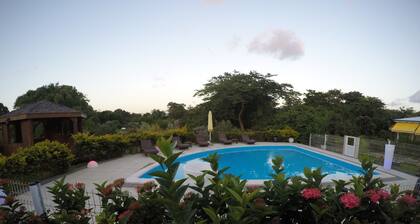 Résidence Coeur de Papillon idéalement située entre Grande-terre et Basse-terre