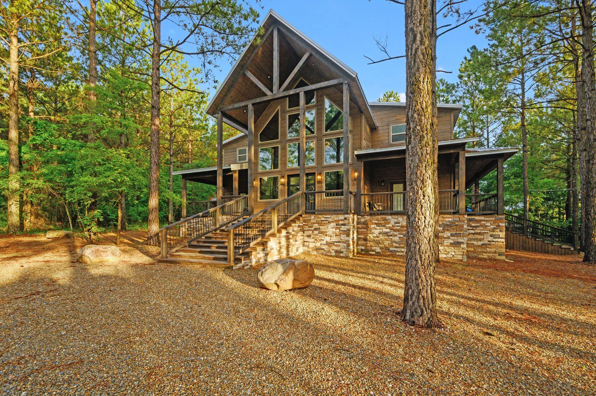 Rose All Day: Sleeps 22 + Loft Game Room