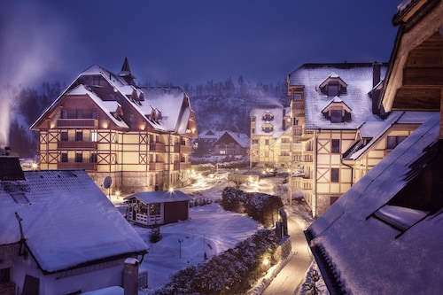 Aplend Kukucka Mountain Hotel & Residences