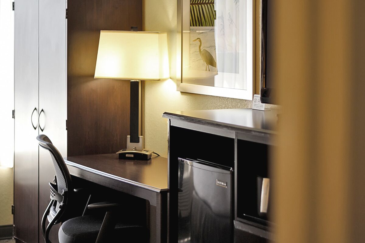 Get Ready for Adventures! 3 Great Units, Close to International Drive, Pool