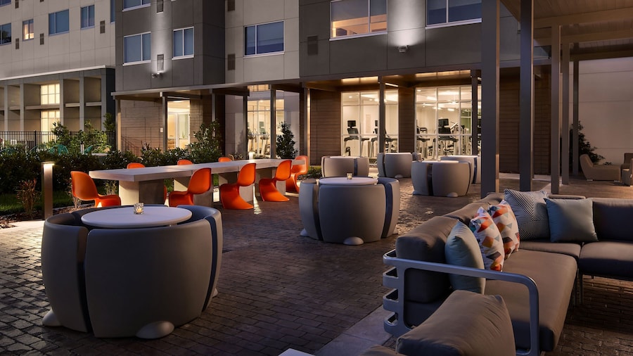 Aloft by Marriott Orlando at SeaWorld