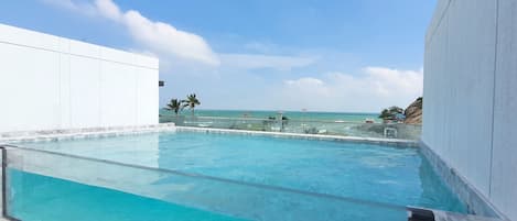 Sky Pool Suite 2 Bedrooms | 客房景观