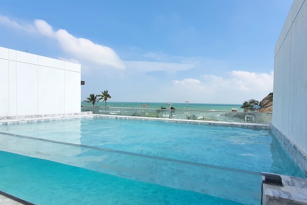 Sky Pool Suite 2 Bedrooms | Ausblick vom Zimmer