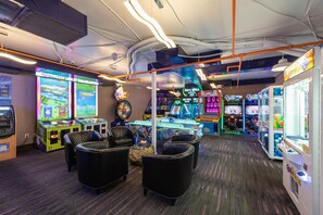 Game room - Ski in/out at Westgate, Remodeled 1br, Resort amenities, Mutiple Pools, Spa and Restaurant 4803A (Park City)