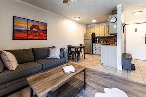 Smart TV, fireplace, DVD player