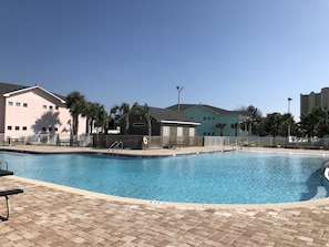 2 outdoor pools, sun loungers - Travelodge by Wyndham Panama City Beach/beachfront (Panama City Beach)