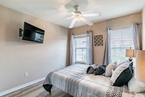 3 bedrooms, iron/ironing board, travel crib, WiFi
