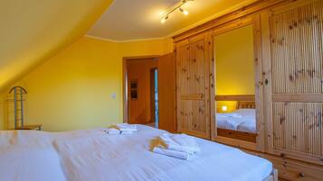 3 chambres, fer et planche Ă repasser, lit parapluie, Wi-Fi