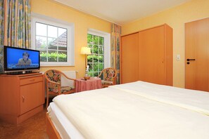 1 bedroom, in-room safe, WiFi