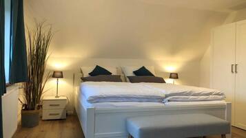 3 chambres, fer et planche Ă repasser, lit parapluie, Wi-Fi