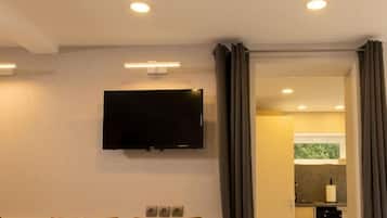 Estudio estándar, baño privado, vista al jardín (Studio) | 1 habitación y insonorización