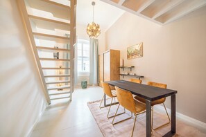 Deluxe Room | Hypo-allergenic bedding, individually decorated, individually furnished - Design Apartments - "Innenstadt 8" (Potsdam)