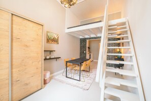 Deluxe-Zimmer | Allergikerbettwaren, individuell dekoriert, individuell eingerichtet