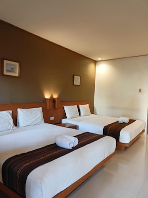 Room - Nyiur Resort Hotel (Pangandaran)