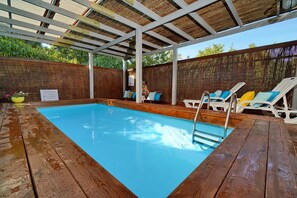 Family Studio Suite, Private Pool | Private pool - Curry (Ramot)