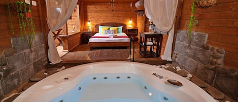 Chalet familiar, hidromasaje | Tina de hidromasaje privada