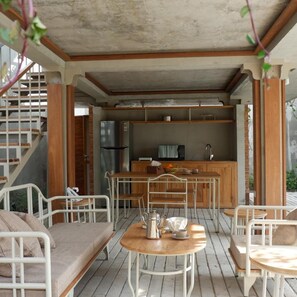 Dining - Ayom Java Village Solo (Surakarta)