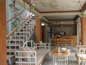 تناول الطعام