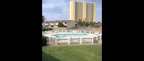 Piscina externa, piscina aquecida