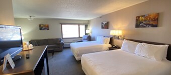 โรงแรมศูนย์กลาง