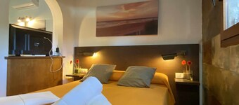 Studio 11 Ragel Costa