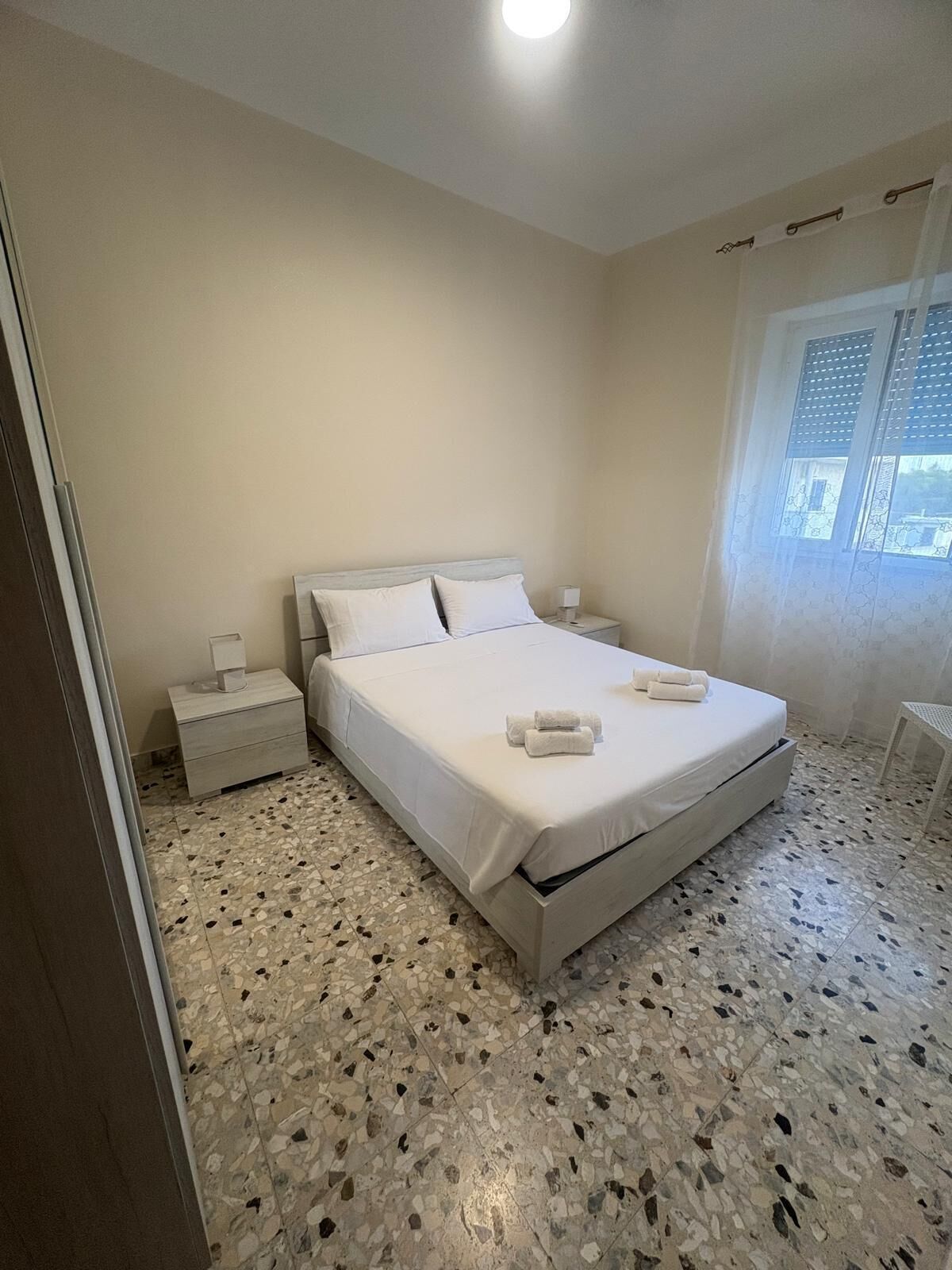 3 soverom og strykejern/-brett