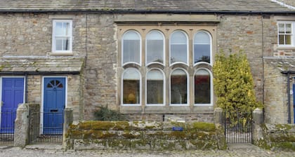 2 The Reading Room Cottages - UK31801