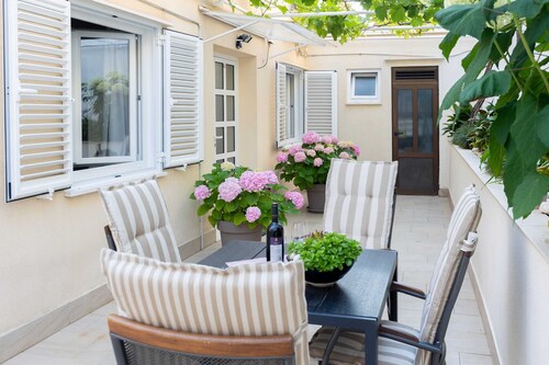 Rooms Batina
