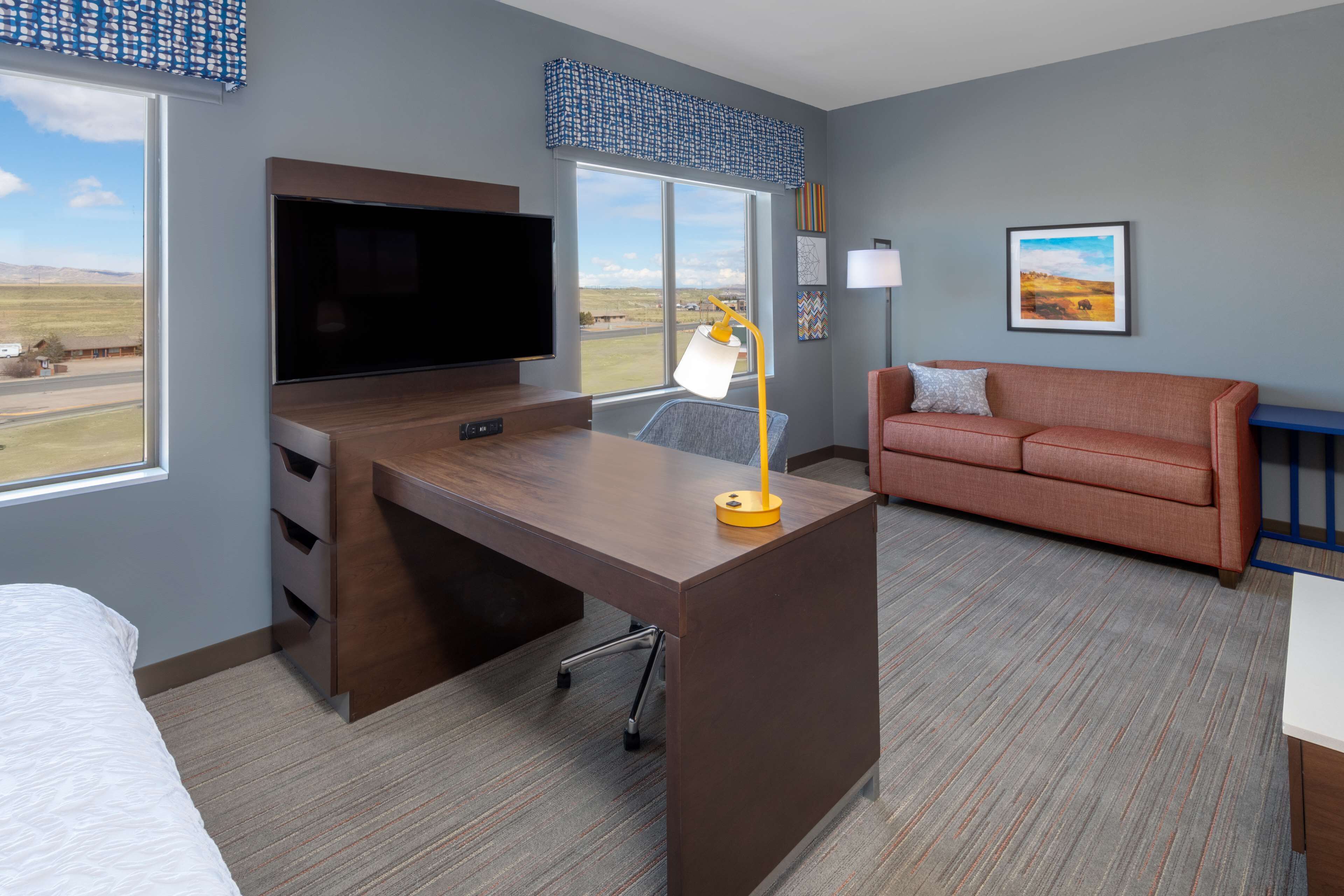 studio, 1 king bed, refrigerator & microwave (wet bar) | desk, laptop workspace, blackout curtains, iron/ironing board