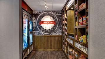 Snack bar
