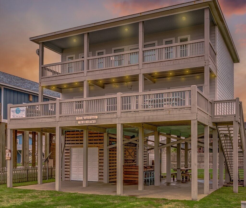 B3 Sand Ranch, Sleeps 14, 2nd Row View