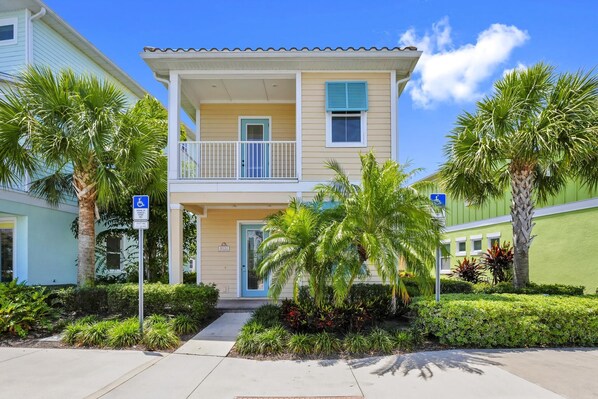 Exterior - Sunny Cottage near Disney with Margaritaville Resort & Island H2O Access -. (Kissimmee)