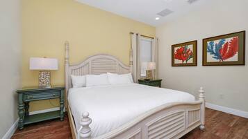 2 bedrooms, in-room safe, iron/ironing board, free WiFi