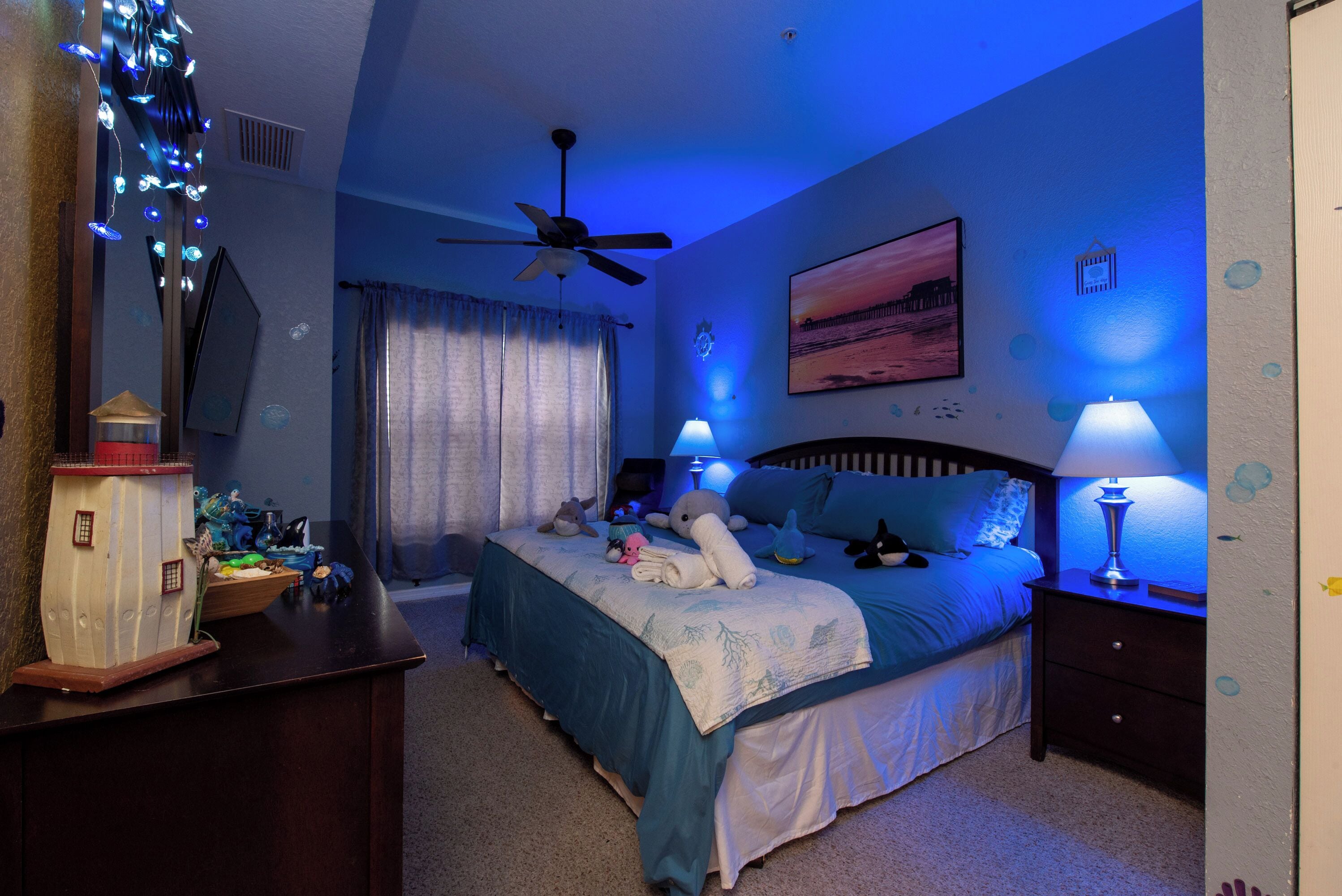 3 soverom, safe på rommet, skrivebord og strykejern/-brett